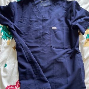 FIGS Chisec navy scrub top